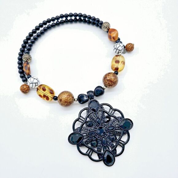 Tropical Boho Necklace Choker Lia Sophia Pendant Jeweled Medallion Adjustable - Picture 6 of 10